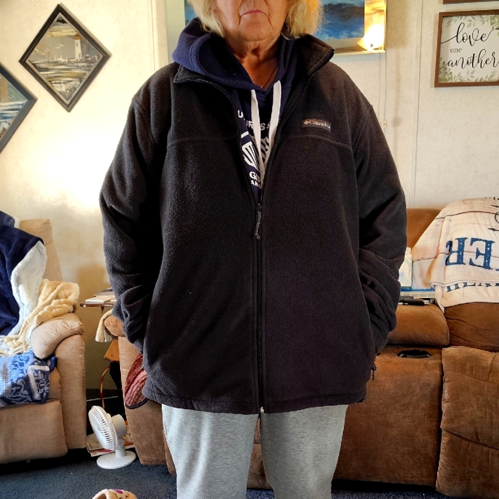 Columbia Black Fleece Jacket